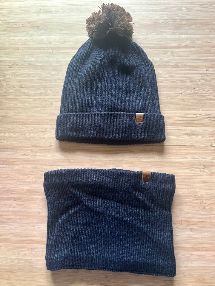Tuque à pompon en tricot doublée en polar [SS26] [Junior/Adulte]