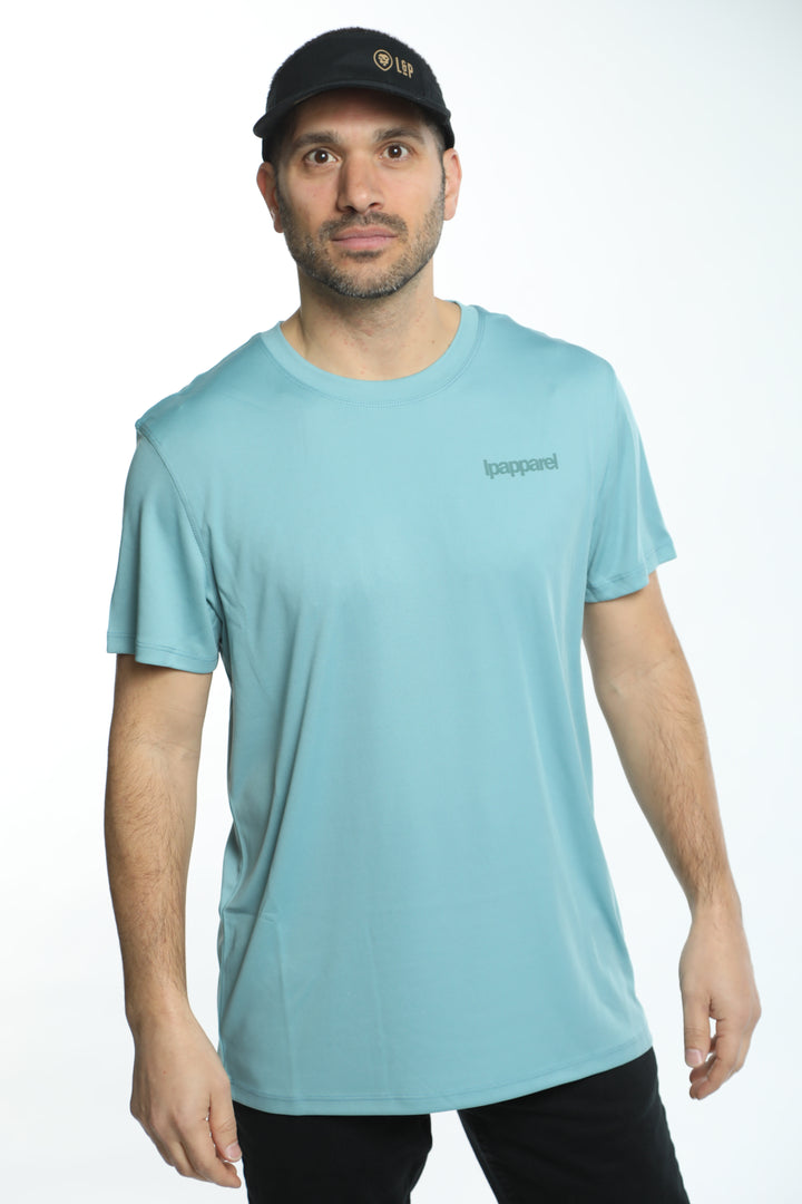 Short-sleeved athletic sweater