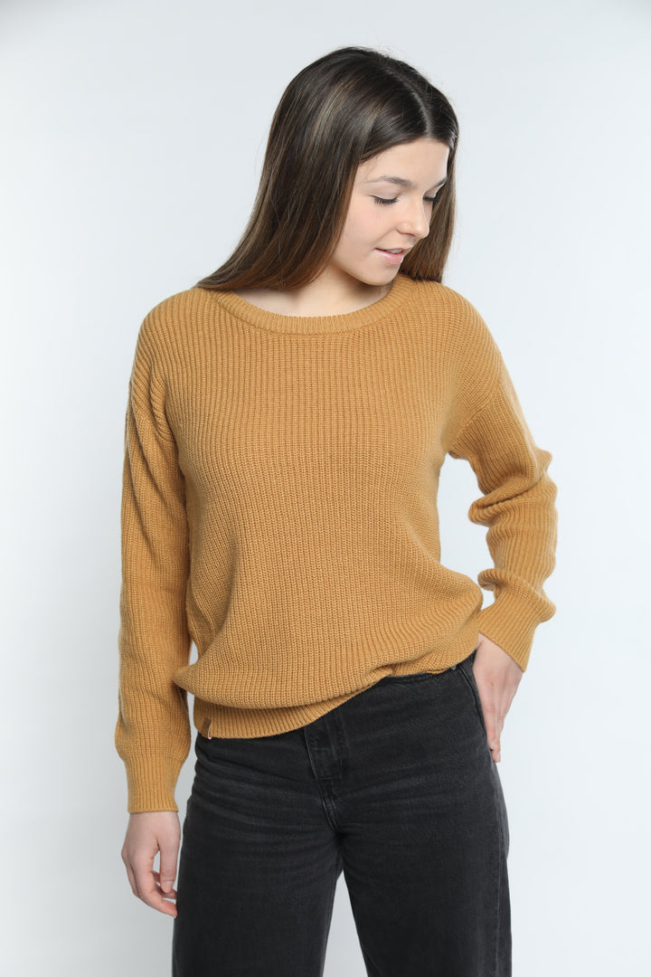 Round neck knit sweater [Mallow series]