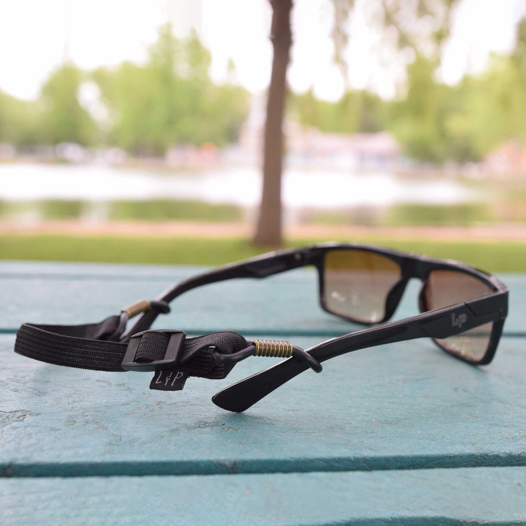 Attache-lunettes ajustable ultra efficace – LP Apparel